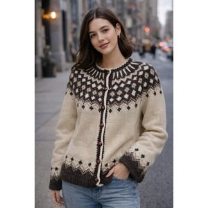 Handknit Icelandic Nordic Women's Cream‎ and Brown Patterned Sweater